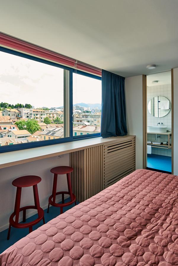 UP THERE design rooms Split Extérieur photo