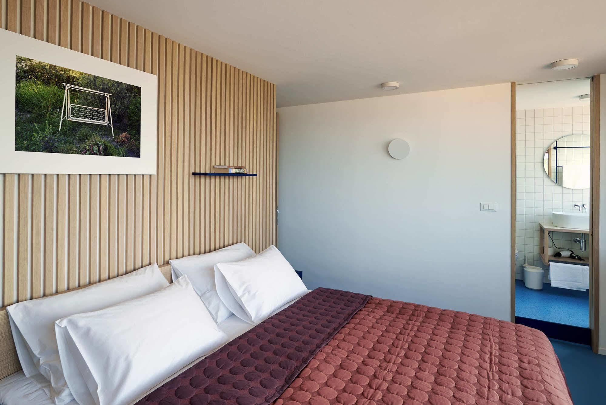 UP THERE design rooms Split Extérieur photo